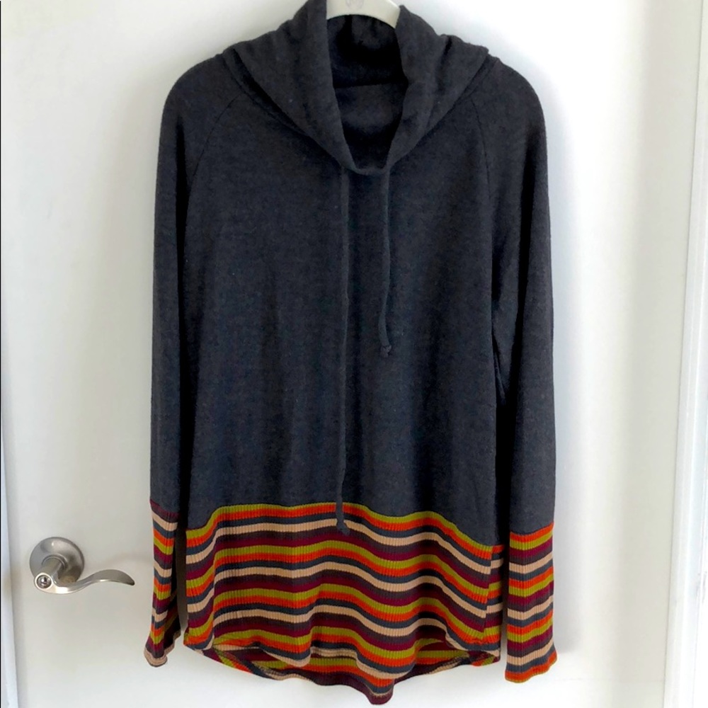 Charcoal Ultra Soft striped hoodie- size M
